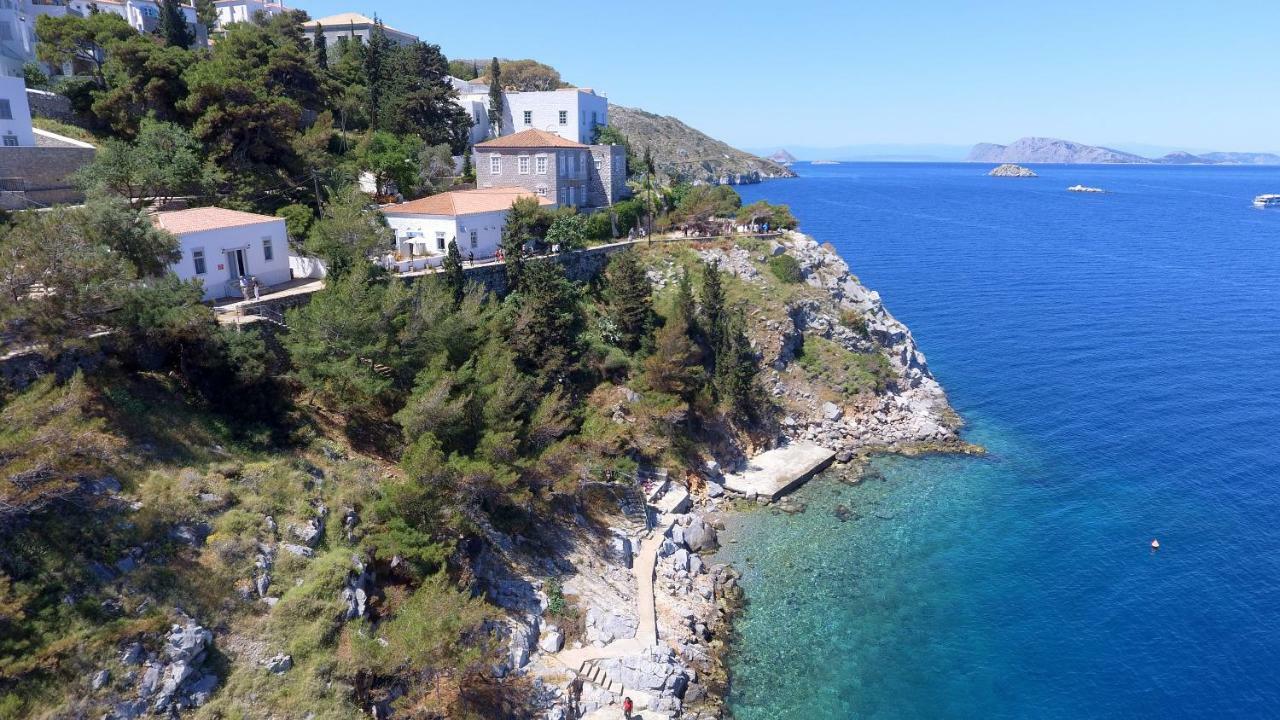 Douskos Beach House Leilighet Ýdra Eksteriør bilde